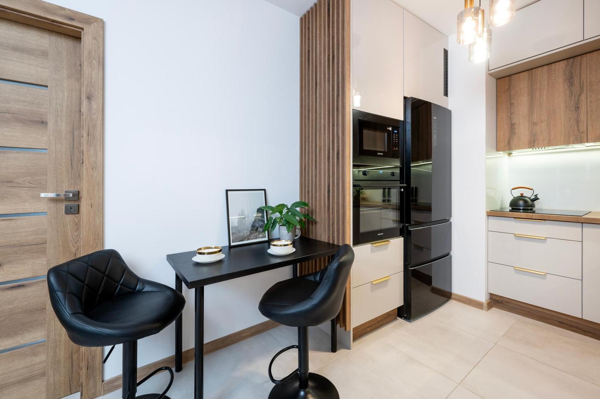 Manufaktura Residence - Apartamenty Prestiz Z Garazem Podziemnym I Dwoma Lazienkami Łódź Exterior foto
